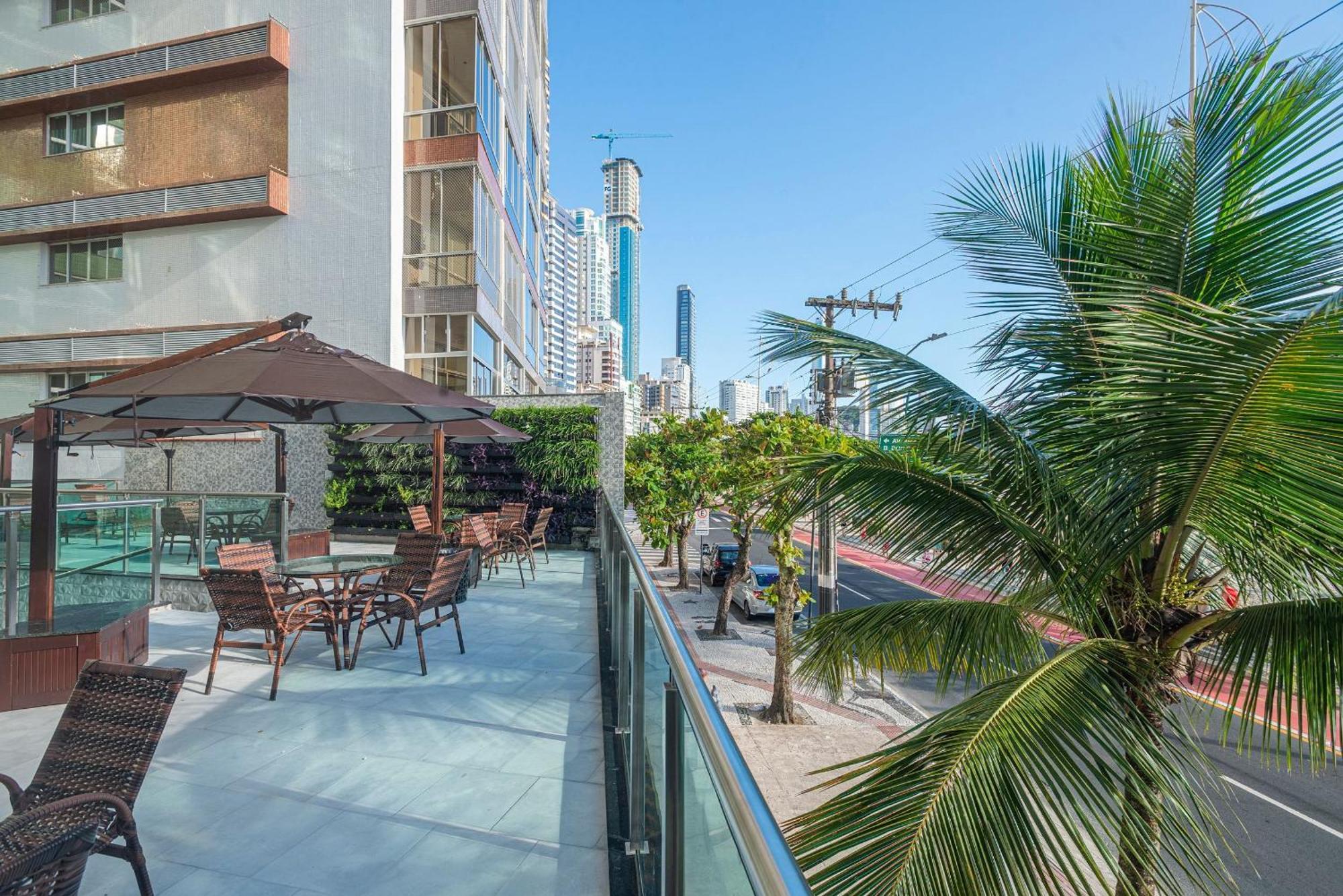 Itnc013 - Avenida Atlantica | Amplo Ape Com 3q+3wc Casa de férias Balneario Camboriu