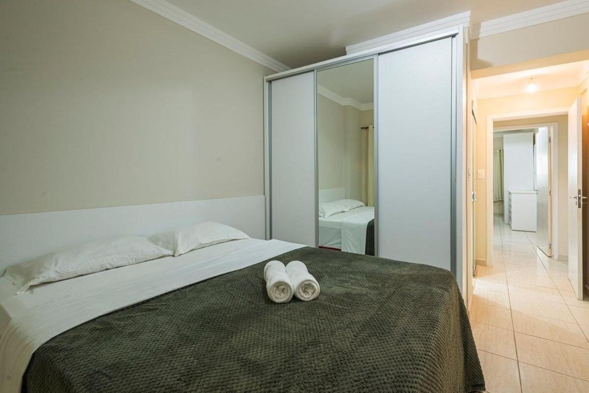 Casa de férias Itnc013 - Avenida Atlantica | Amplo Ape Com 3q+3wc Balneario Camboriu